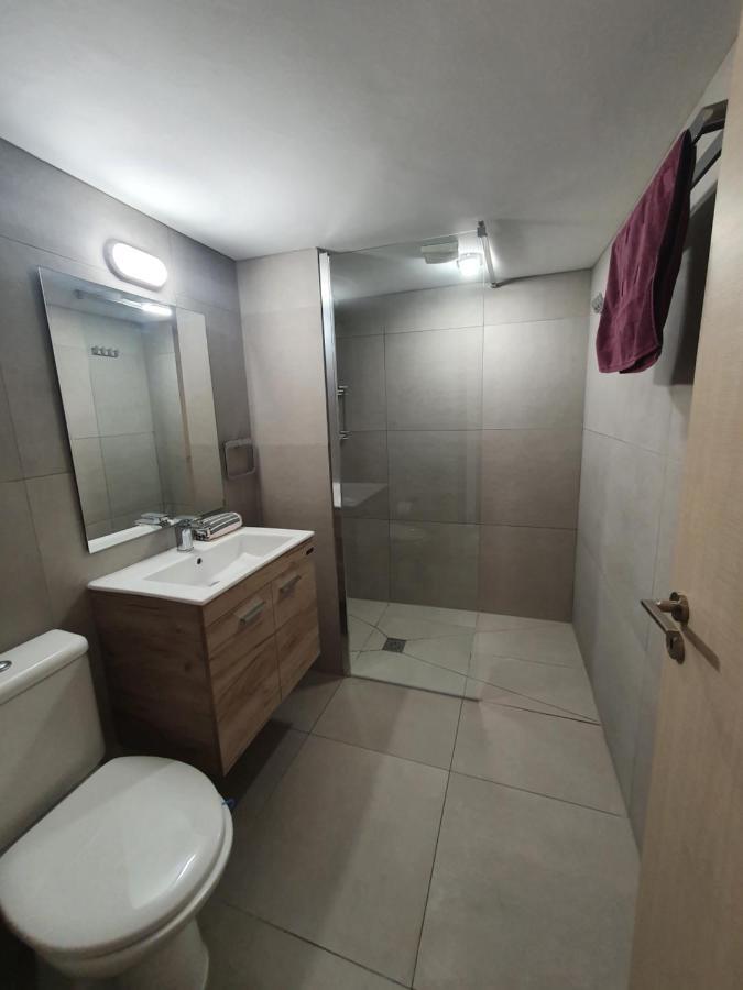 Sunorama Waterfront Apartment 라르나카 외부 사진